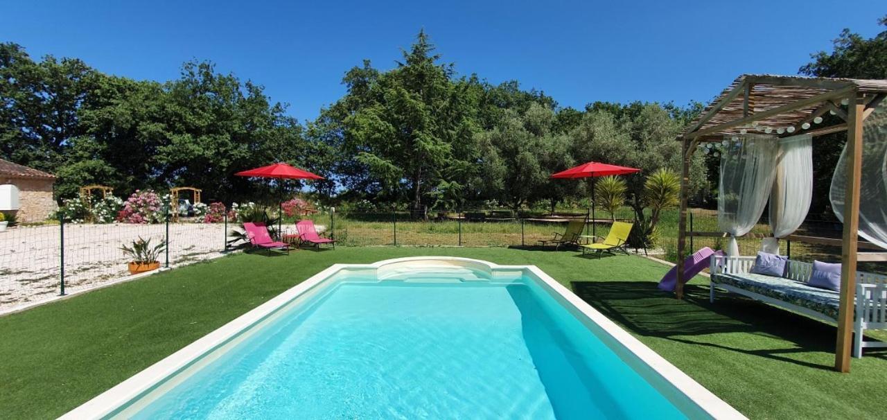 Au Charme De Pepiole 4* Six-Fours-les-Plages