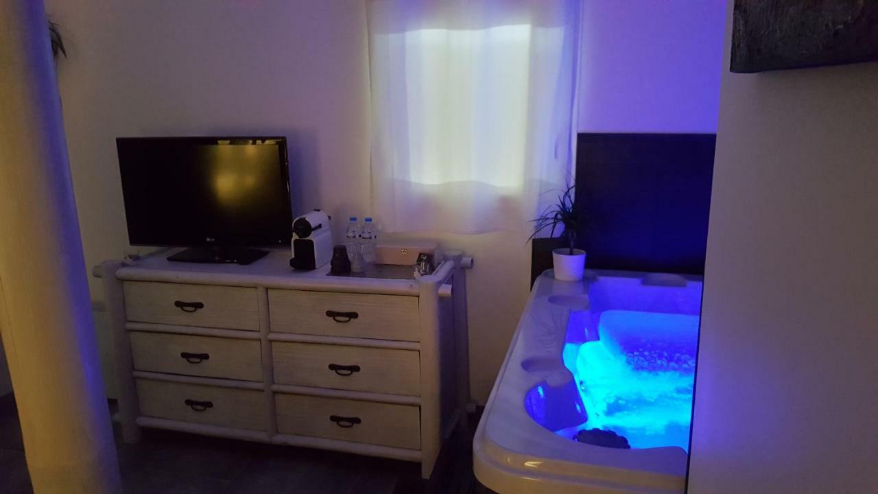 Bed & Breakfast Au Charme De Pepiole Six-Fours-les-Plages